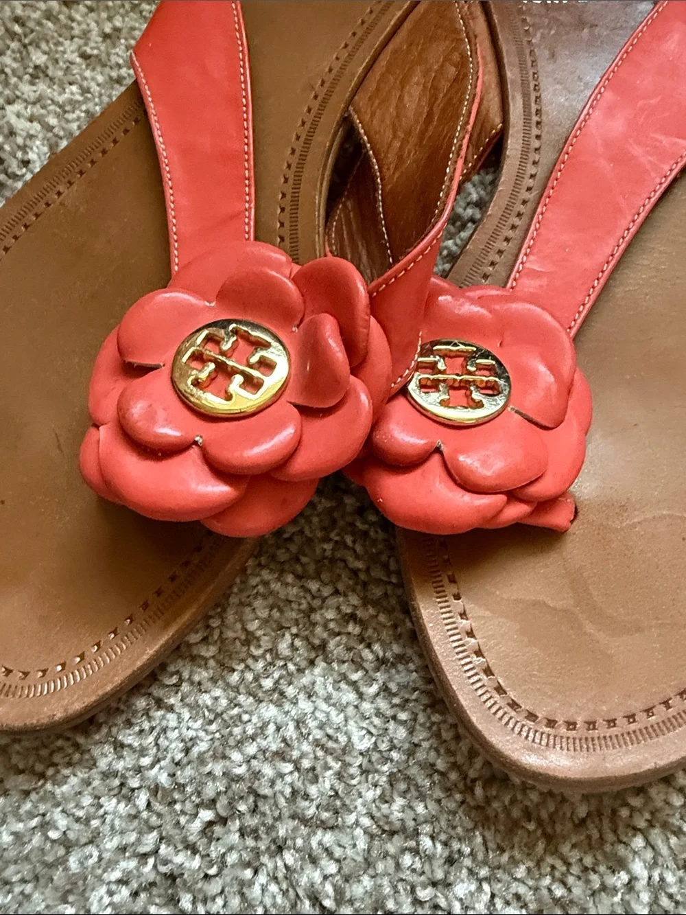 Tory Burch Coral Leather Flower-Embellished Thong Sandals